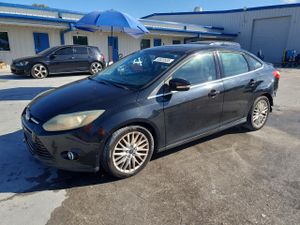 Ford Focus TITANIUM 2.0L 4 2013