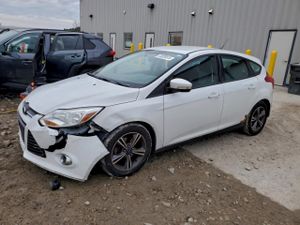 Ford Focus SE 2.0L 4 2014