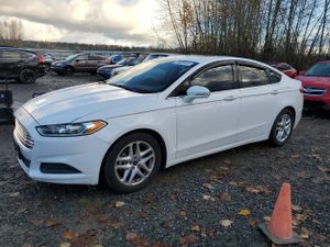 Ford Fusion SE 2.5L 4 2014