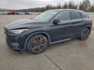 Infiniti QX50 LUXE 2.0L 4 2021