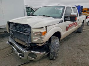 Ford F-350 SUPER DUTY 6.7L 8 2014