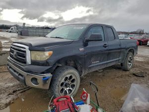 Toyota Tundra DOUBLE CAB SR5 5.7L 8 2010