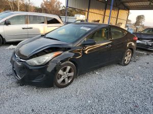 Hyundai Elantra GLS 1.8L 4 2013