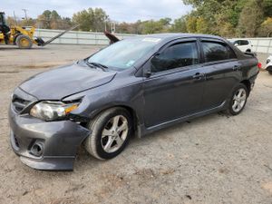 Toyota Corolla BASE 1.8L 4 2012
