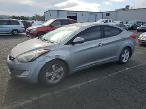 Hyundai Elantra GLS 1.8L 4 2012