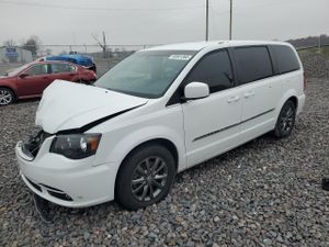Chrysler Town & Country S 3.6L 6 2015