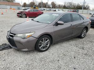 Toyota Camry LE 2.5L 4 2015