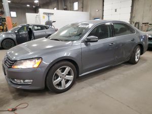 Volkswagen Passat S 1.8L 4 2015