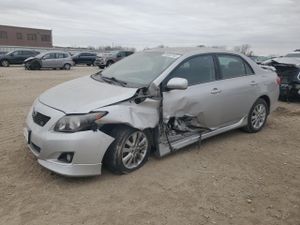 Toyota Corolla BASE 1.8L 4 2010