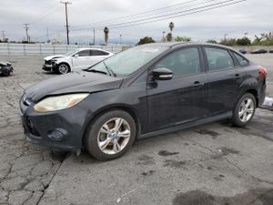 Ford Focus SE 2.0L 4 2013