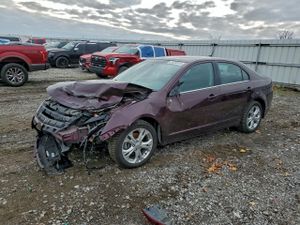 Ford Fusion SE 2.5L 4 2012