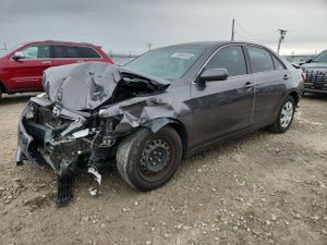 Toyota Camry BASE 2.5L 4 2010