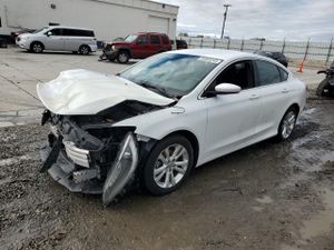 Chrysler 200 LIMITED 2.4L 4 2015
