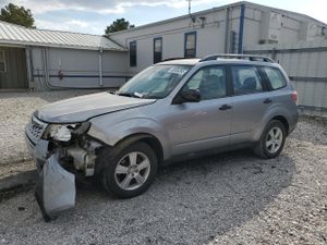 Subaru Forester 2.5X 2.5L 4 2011