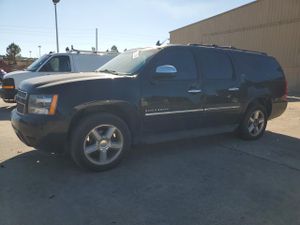 Chevrolet Suburban C1500 LTZ 5.3L 8 2013