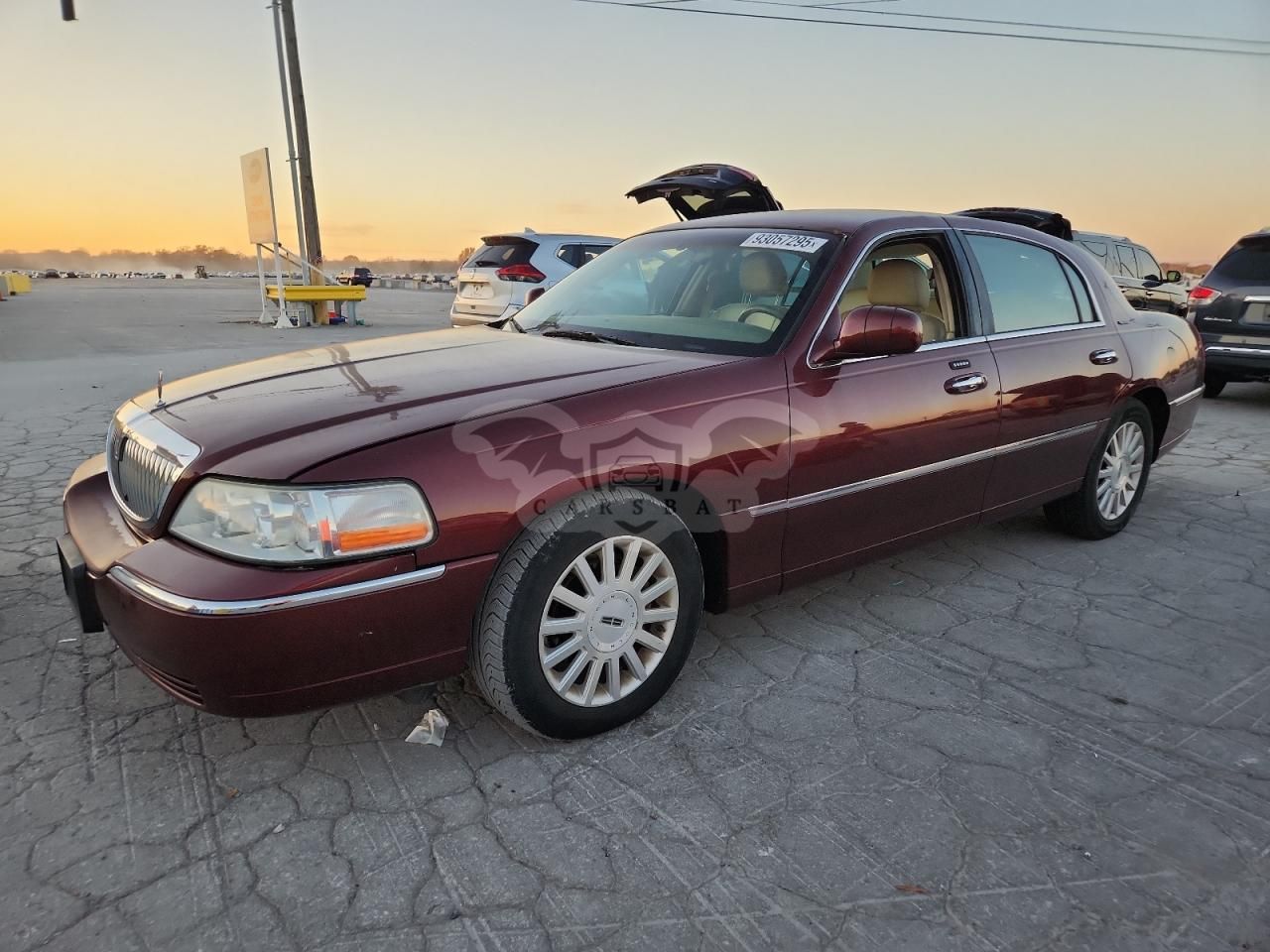 Lincoln Town Car EXECUTIVE 4.6L 8 2004