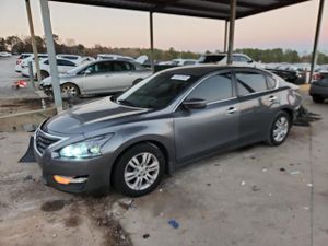 Nissan Altima 2.5 2.5L 4 2015