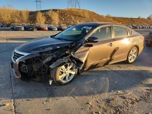 Nissan Altima 2.5 2.5L 4 2015
