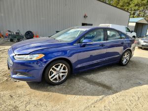 Ford Fusion SE 2.5L 4 2013