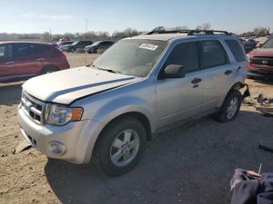 Ford Escape XLT 2.5L 4 2012