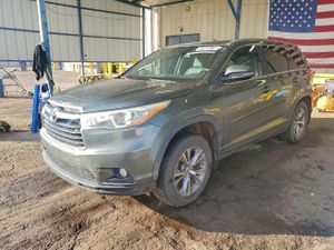 Toyota Highlander XLE 3.5L 6 2015