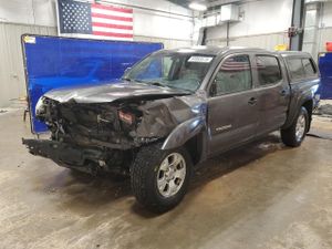 Toyota Tacoma DOUBLE CAB 4.0L 6 2013