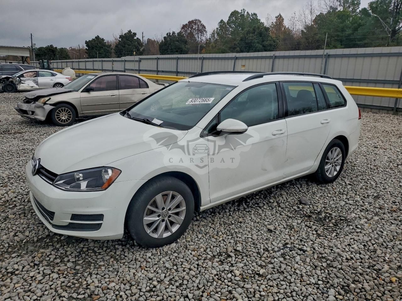 Volkswagen Golf Sportsvan S 1.8L 4 2015