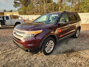 Ford Explorer XLT 3.5L 6 2011