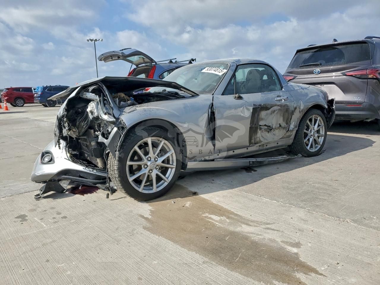 Mazda MX-5 (Miata) 2.0L 4 2009