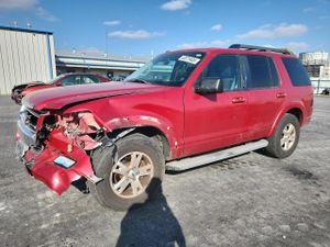 Ford Explorer XLT 4.0L 6 2010