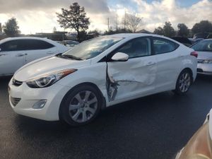 Hyundai Elantra GLS 1.8L 4 2013