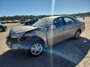 Toyota Camry LE 3.0L 6 2005