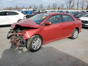 Toyota Corolla BASE 1.8L 4 2010