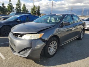 Toyota Camry BASE 2.5L 4 2012