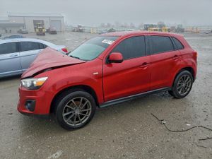 Mitsubishi Outlander ES 2.0L 4 2014