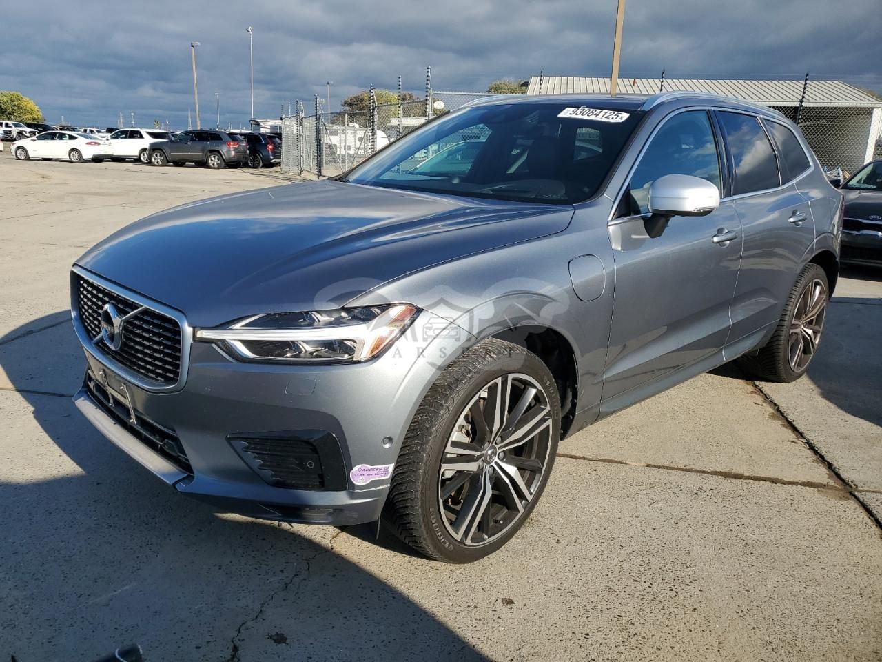 Volvo XC60 T8 R-DESIGN 2.0L 4 2019
