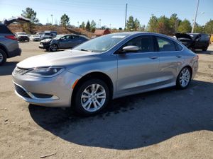 Chrysler 200 LIMITED 2.4L 4 2015