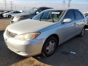 Toyota Camry LE 2.4L 4 2002