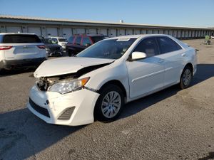 Toyota Camry L 2.5L 4 2013