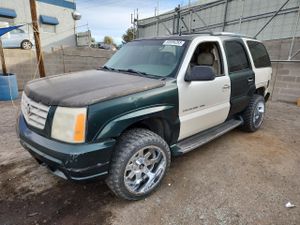 Cadillac Escalade LUXURY 6.0L 8 2002