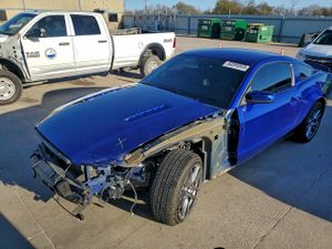 Ford Mustang GT 5.0L 8 2013
