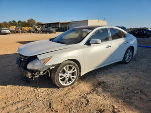 Nissan Maxima S 3.5L 6 2013