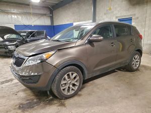 Kia Sportage LX 2.4L 4 2015