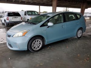Toyota Prius 1.8L 4 2013