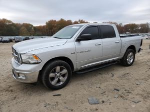 Dodge RAM SLT 5.7L 8 2012