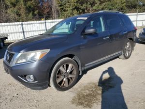 Nissan Pathfinder S 3.5L 6 2014