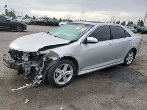 Toyota Camry BASE 2.5L 4 2012