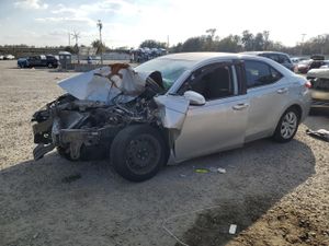 Toyota Corolla L 1.8L 4 2014