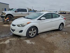 Hyundai Elantra GLS 1.8L 4 2013