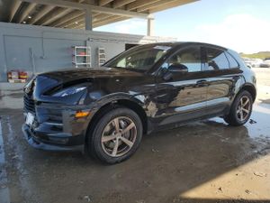 Porsche Macan 2.0L 4 2021